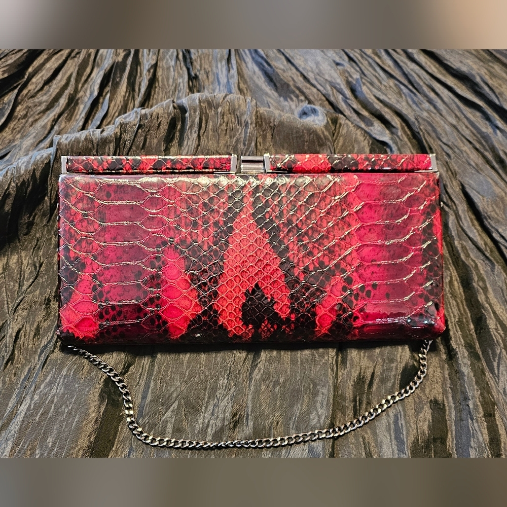 Danier Real Leather Clutch Purse  D-1